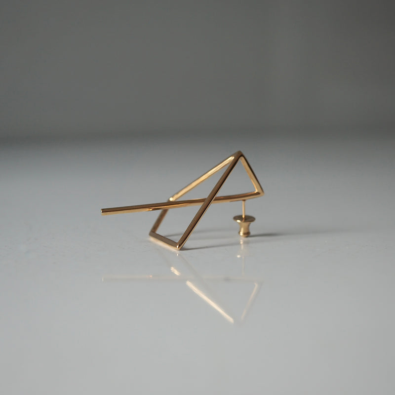 revie objects /〈LINKING〉unsystematic earring 1（LI2-01/02/03/04）