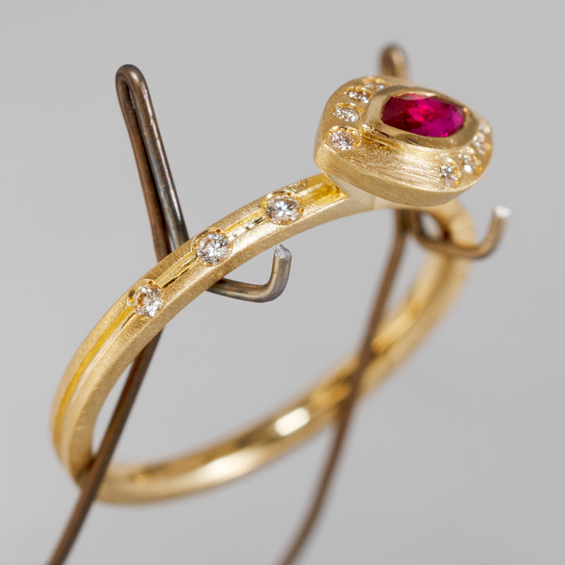 [5/3-5/25 Limited time only] 19un-neuf / Tsukinomichi Ring Ruby CR00811