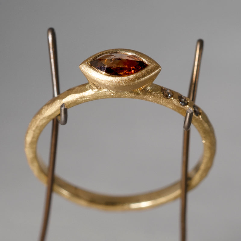 【5/3-5/25 期間限定】19un-neuf / Edgy Ring Dia AR01212