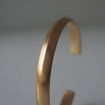 revie objects /〈FLOW〉●▲ oval bangle（FL4-05/06）