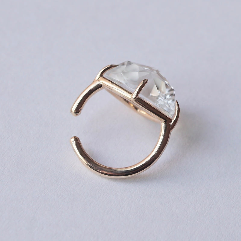[Limited time only] hatsuyume / earcuff K10YG good news whiteTopaz(Matte) (c-0Y-gn-mtwt)