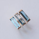 [Limited time only] Hatsuyume / earcuff K10YG 2stone Swiss blue topaz x London blue topaz (c-0y-st2-btbt)