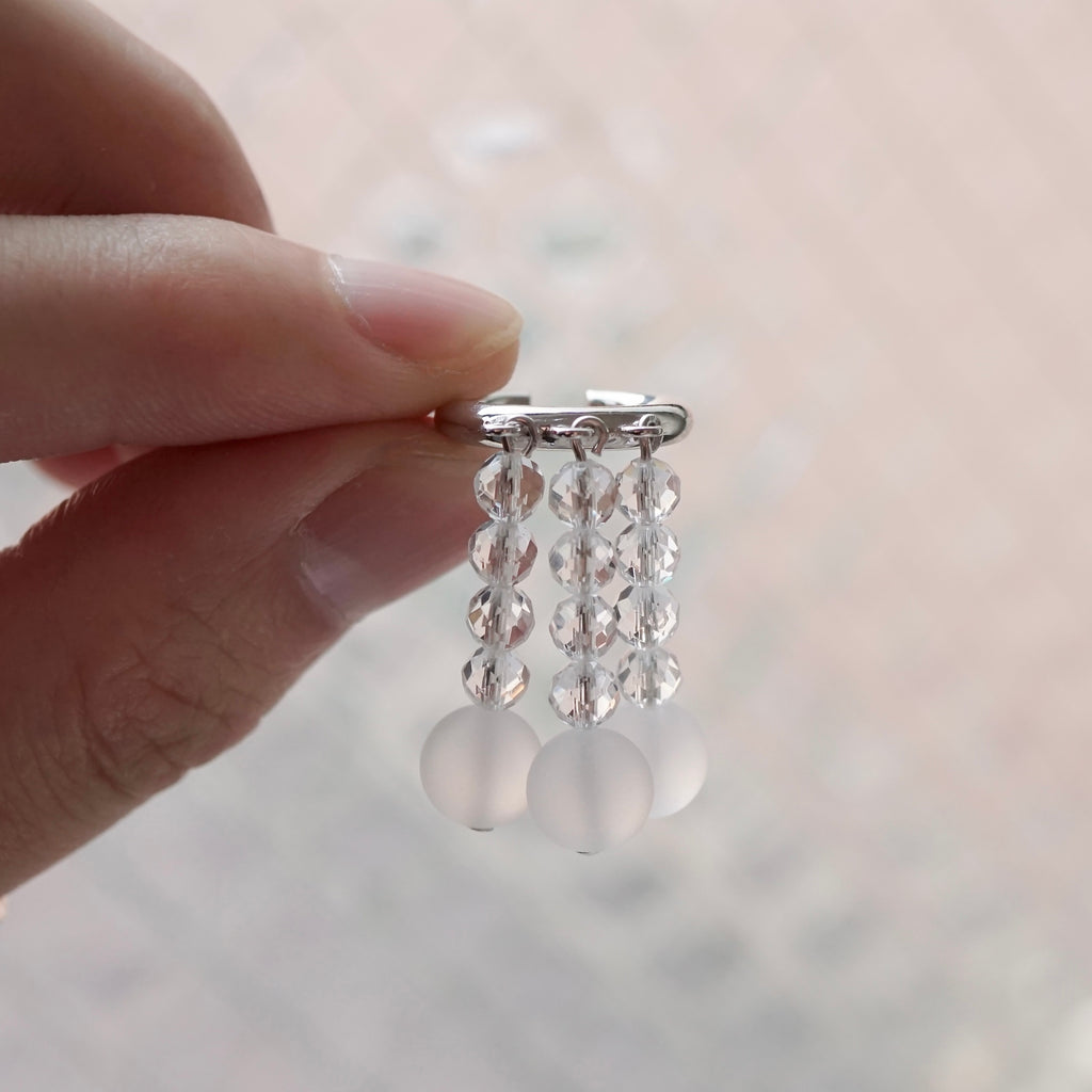 [Limited time only] Hatsuyume / earcuff SV x crystal (c-sv-bz-cpmq)