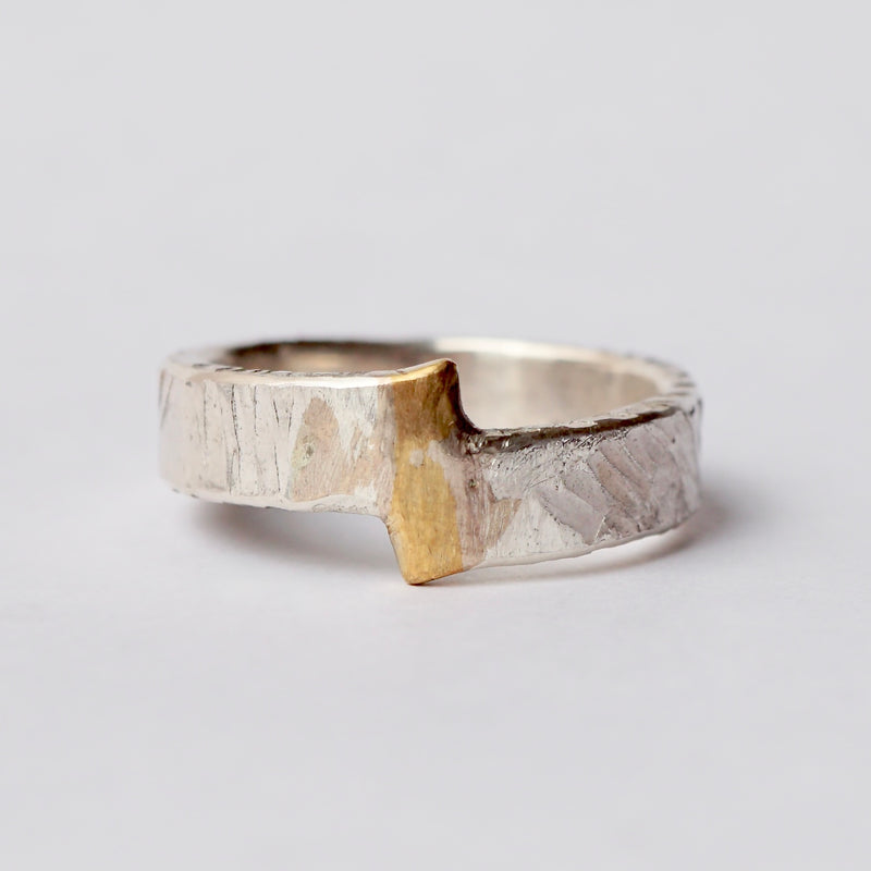 suzuki yuki / You can see it, I can't see it #24