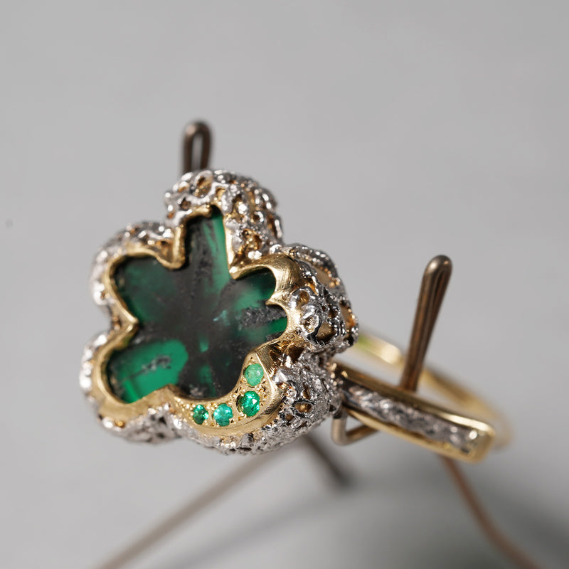 【-10/19限定】Curva ｙ Ruri JEWELRY/ [baroque] trapiche emerald