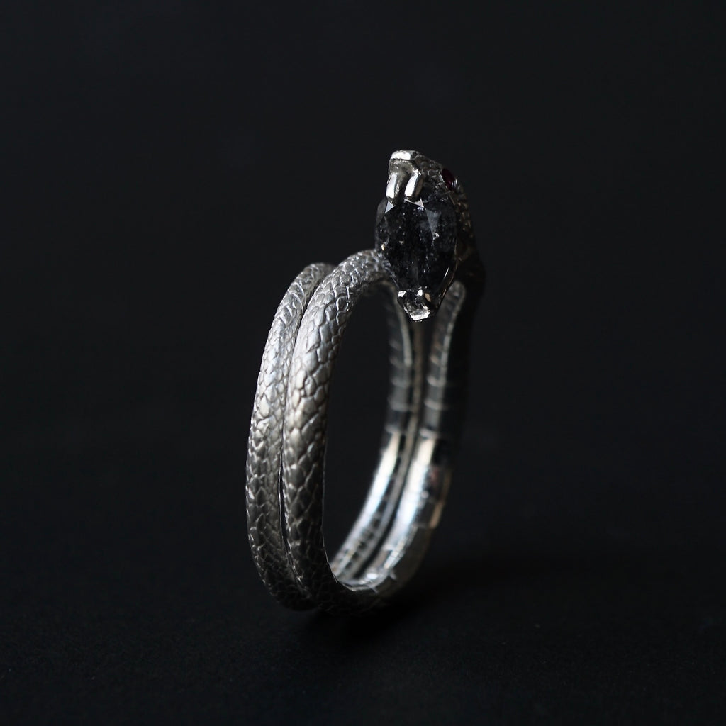 ELCAMI / Snake Diamond Ring SV #9 (ER-148E) [Limited Edition No.]