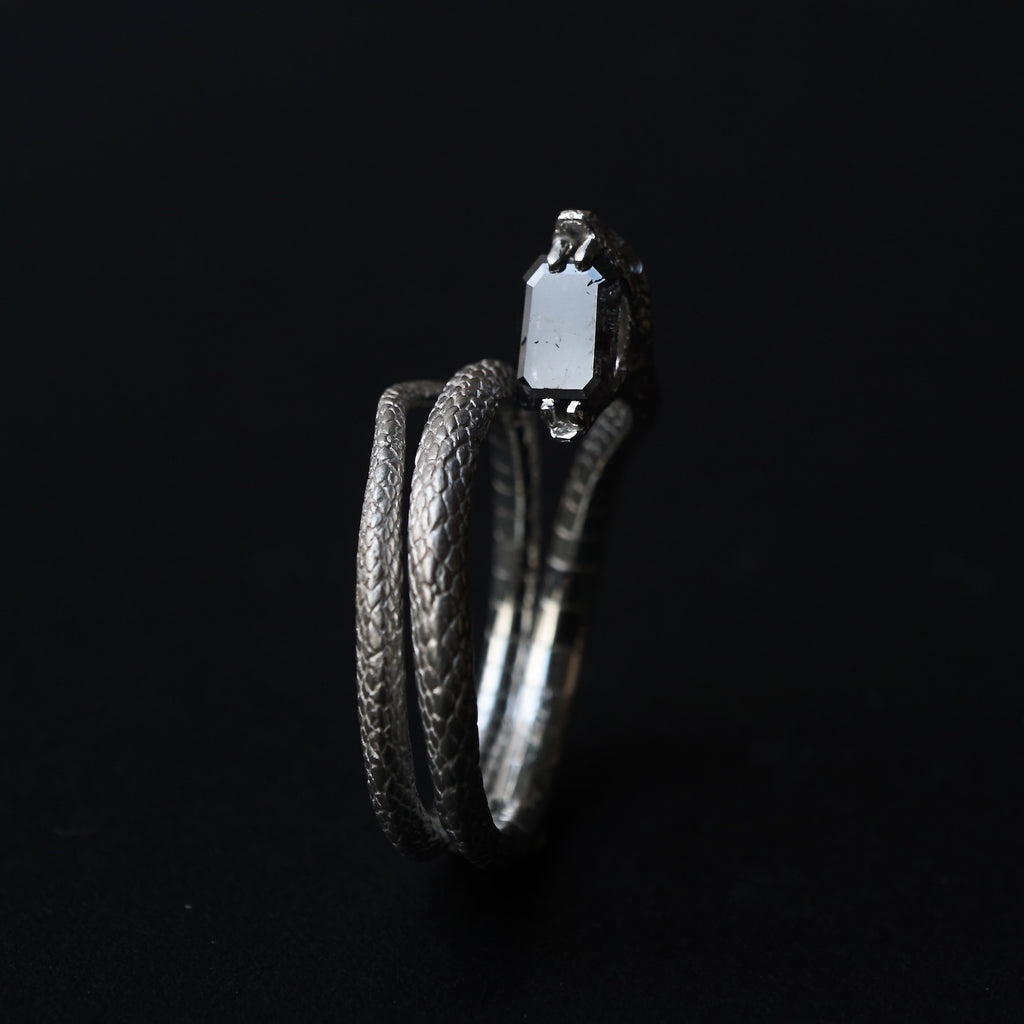 ELCAMI / Snake Diamond Ring SV #11 (ER-148D) [Limited Edition No.]