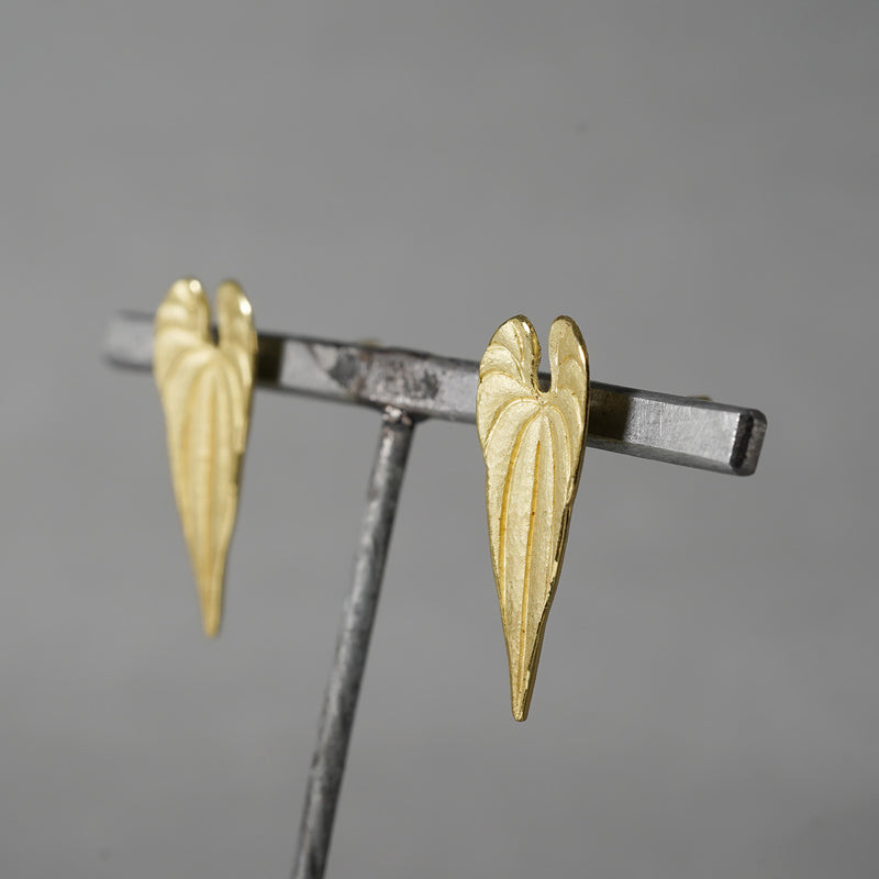 WATARU YAMAZAKI / heart shape leaf pierce