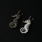 cocoon / seahorse pendant top