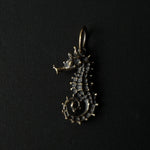 cocoon / seahorse pendant top