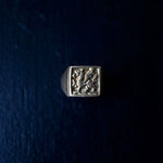 VINTAGE JEWELRY/  Victorian wales signet ring K18