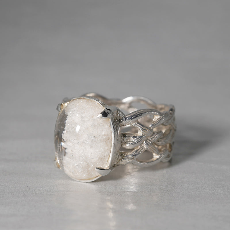 MOEMI SUGIMURA / White Garden Quartz Ring 2024-ARAN-FG2