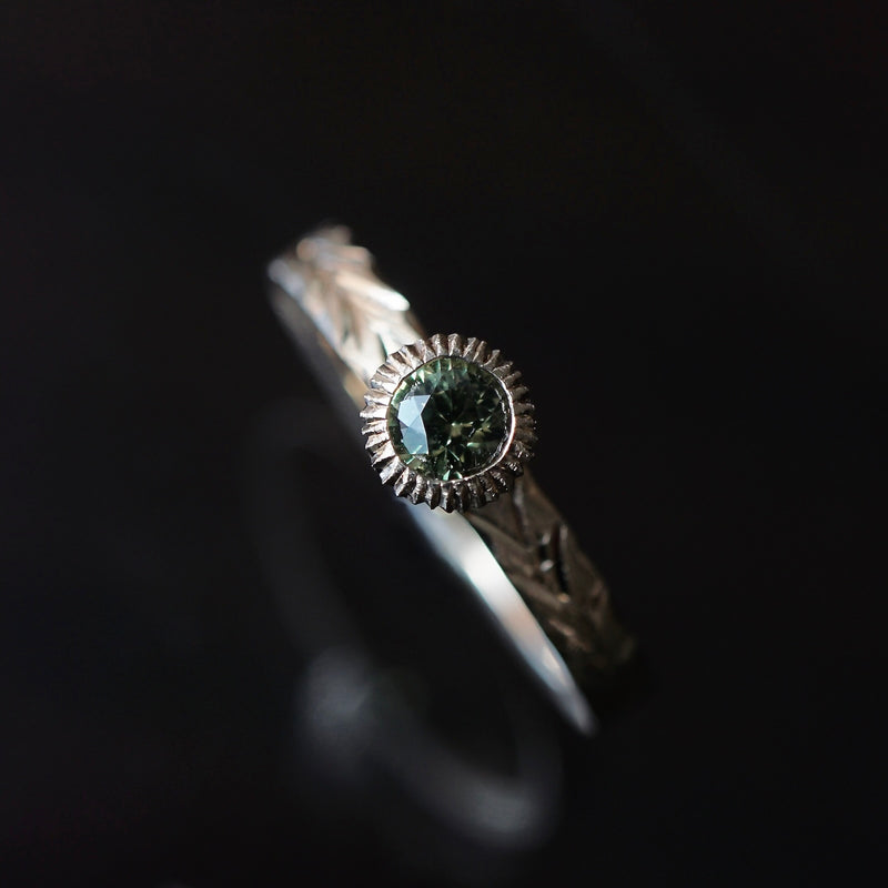 GERMEDEUR / Cronus Ring Demantoid Garnet