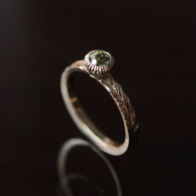 GERMEDEUR / Cronus Ring Demantoid Garnet