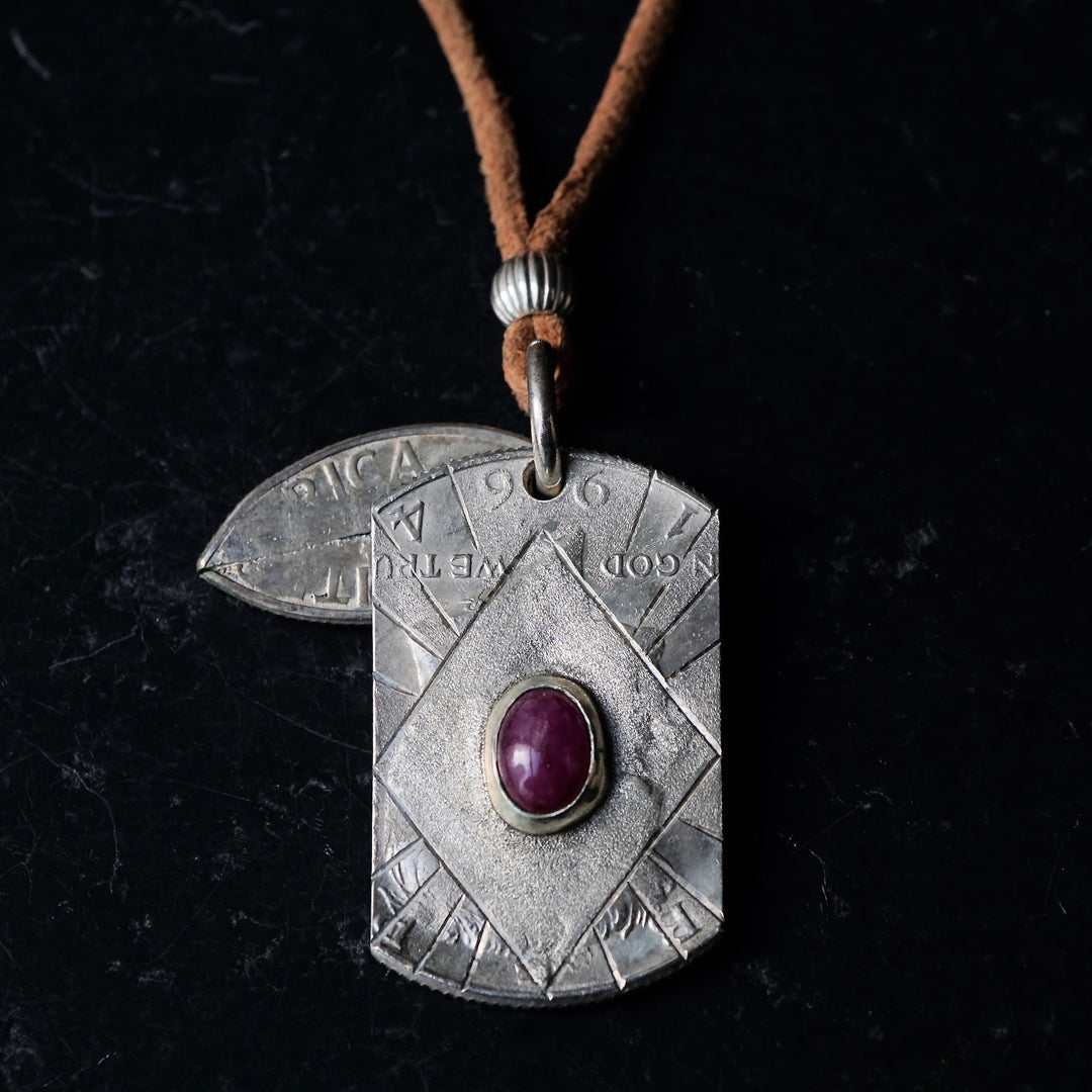 necklace – Fuligo / Fuligoshed