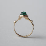 GERMEDEUR / Pyramid ring emerald