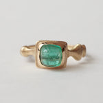 GERMEDEUR / Pyramid Ring Emerald