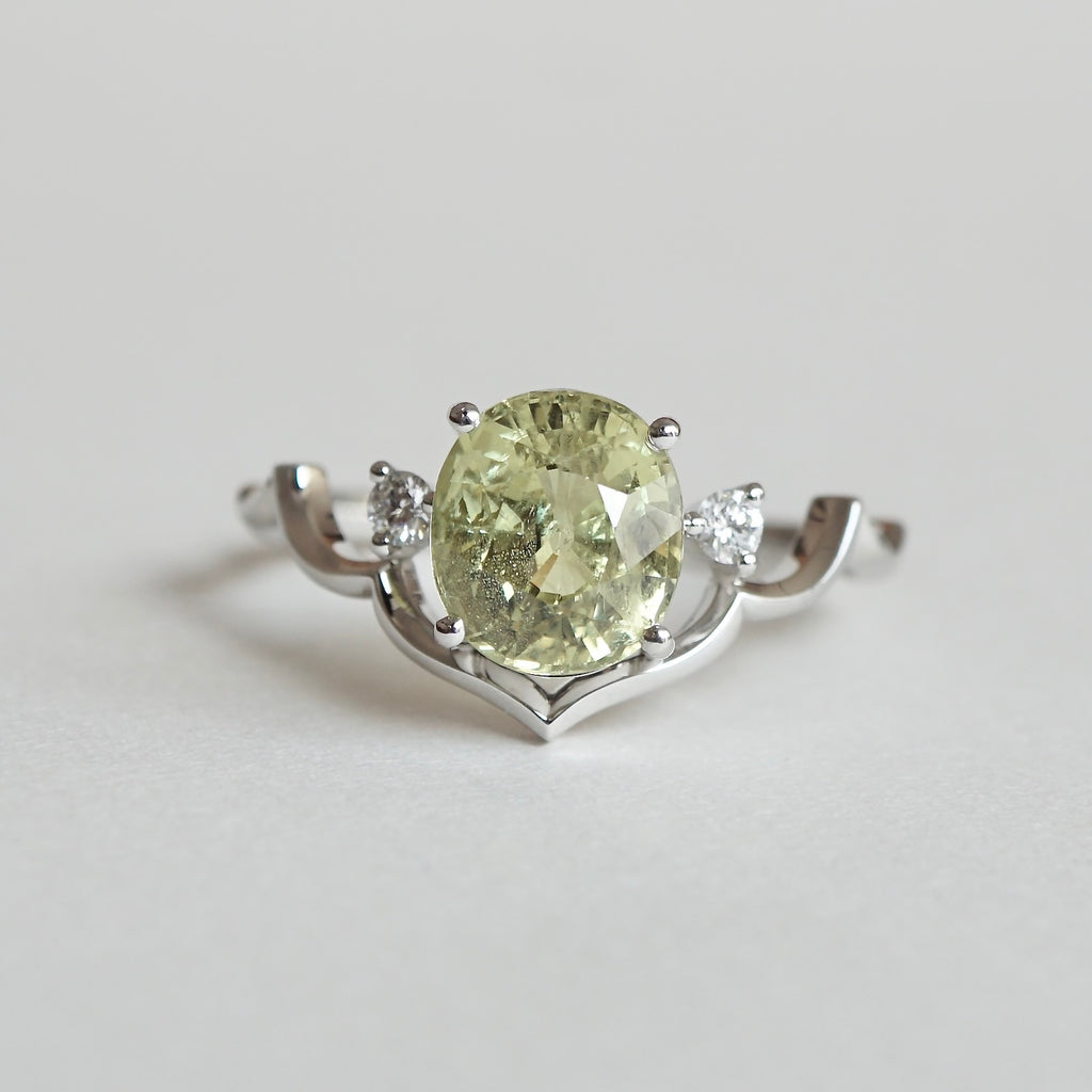 Kagann/ Moroccan Taj ring Marigarnet