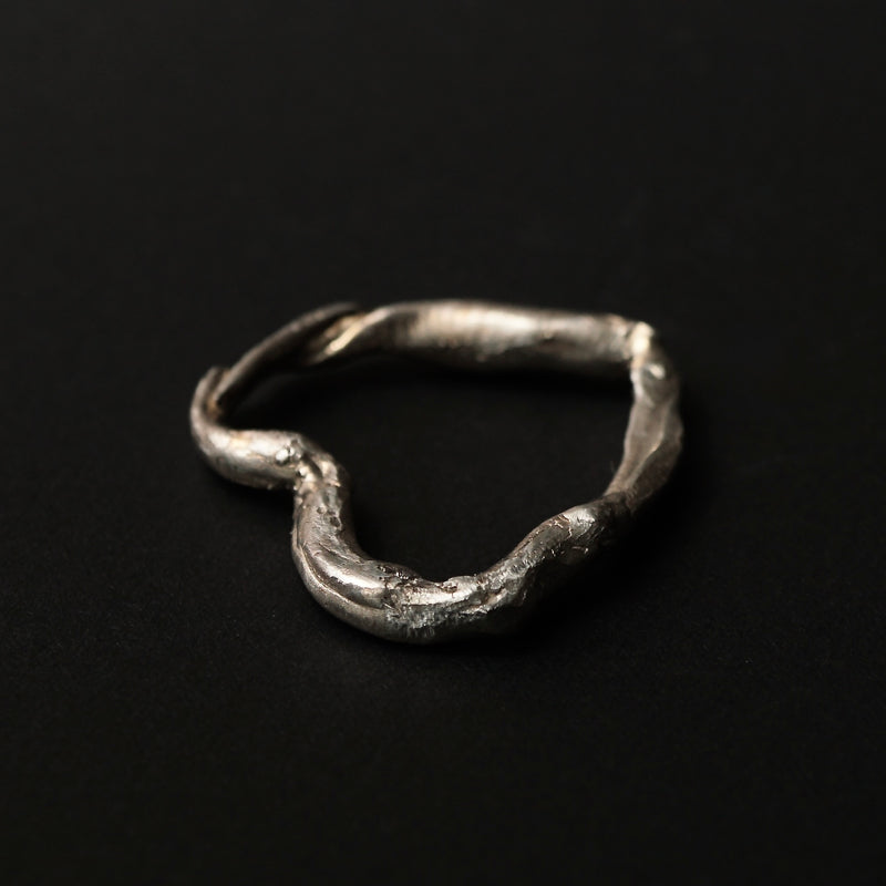 yuka ishikawa / "HERT" ring size 18