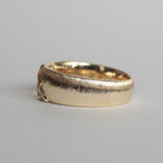 Kagann / Moroccan band ring K18YG（筋彫り）