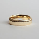 Kagann / Moroccan band ring K18YG（筋彫り）