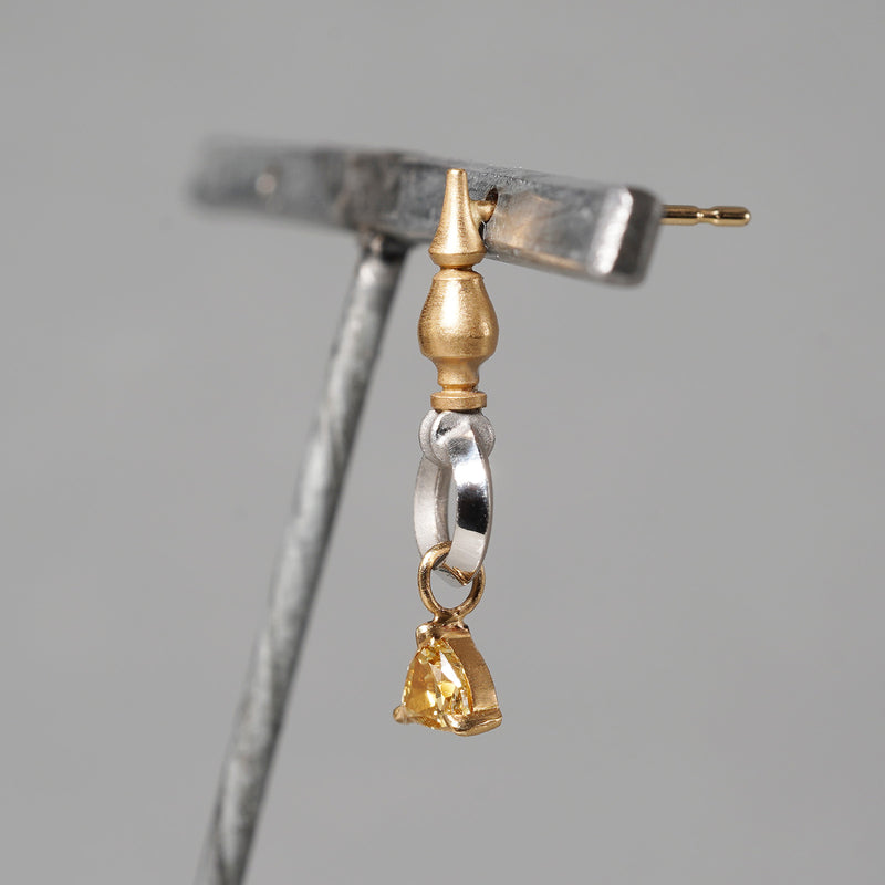 7/26 限定】KANOE / Spindle Charm Earring OAK-PSDCM-YGPT-8-15ZA
