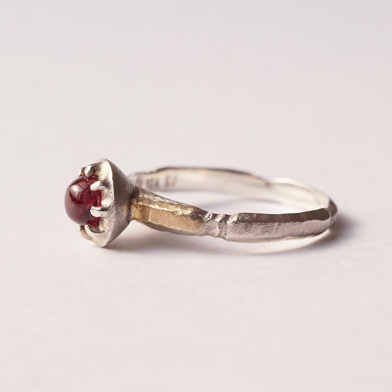 GERMEDEUR / Queen Ring Red Spinel