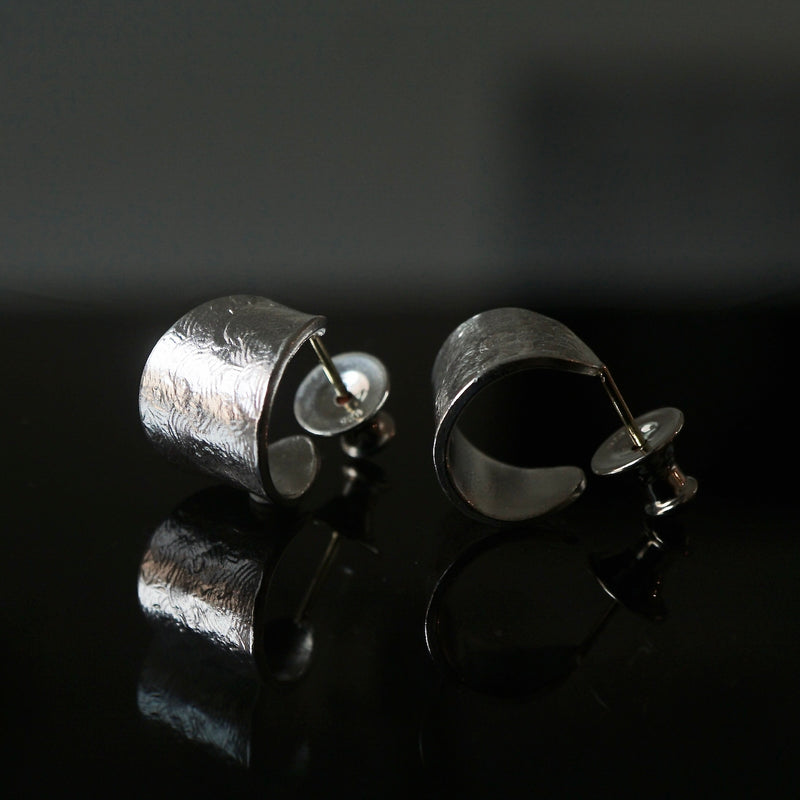 nibi / kasane piercedearrings  (C-071)