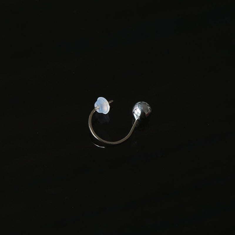 revie objects /〈FLOW〉dot earring 2（FL02-07）