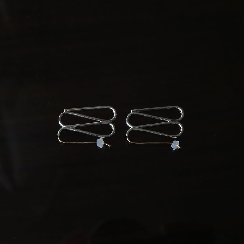 revie objects /〈FLOW〉wave earrings 1（FL02-10）