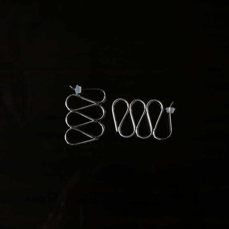 revie objects /〈FLOW〉wave earrings 2（FL02-11）