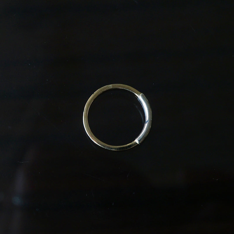 revie objects /〈FLOW〉3:1 ring  (FL01-04)