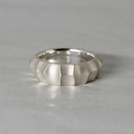 sumiiro / crown