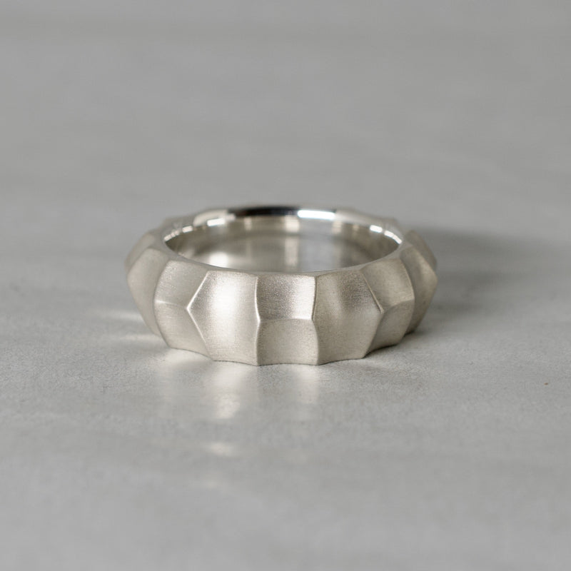 sumiiro / crown