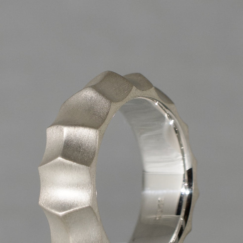 sumiiro / crown