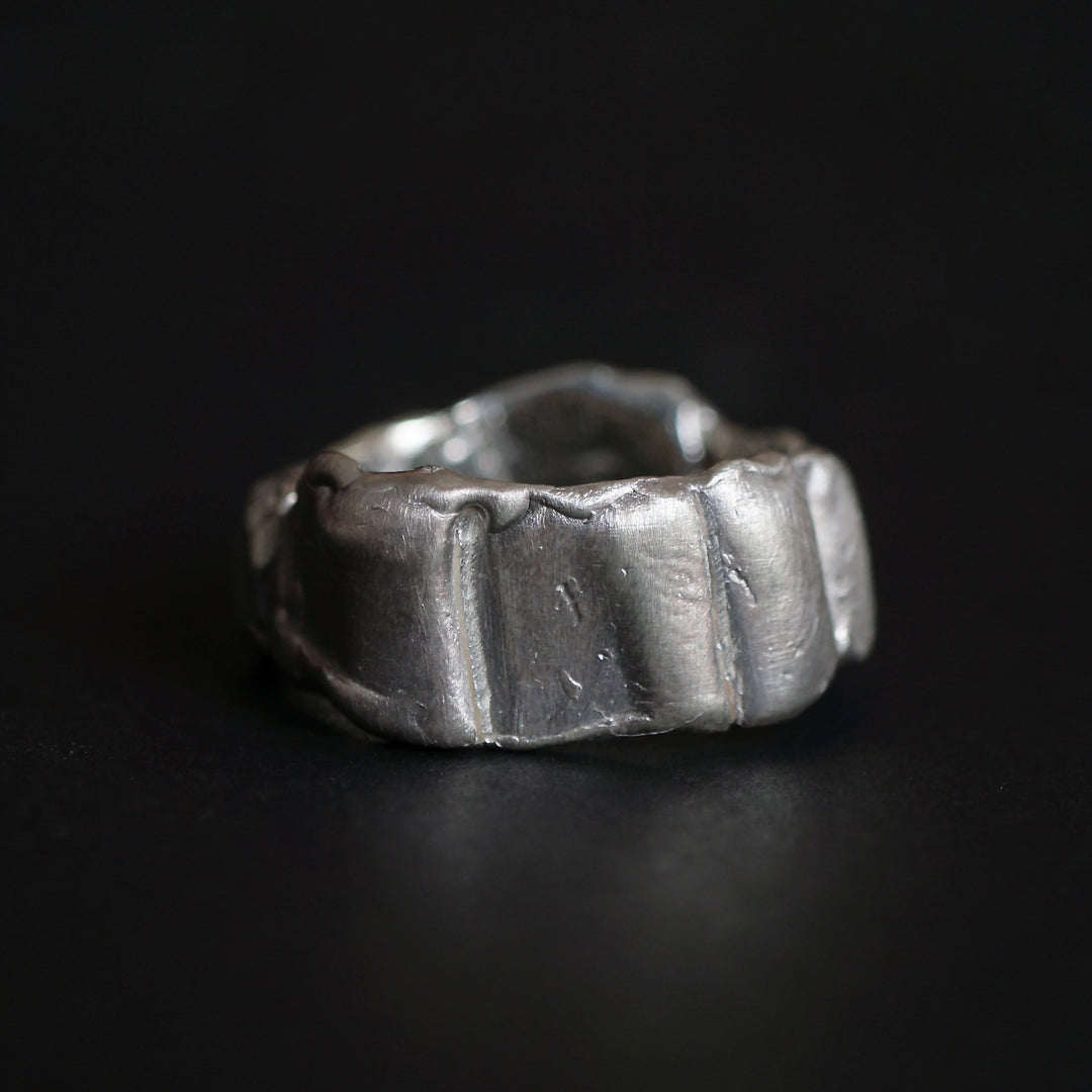 yuka ishikawa 激レア　シルバーリング　melting ring yuka ishikawa 激レア シルバーリング melting ring