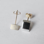 uM / SOLID CUT PIERCED EARRINGS square（um-scP03_CM）