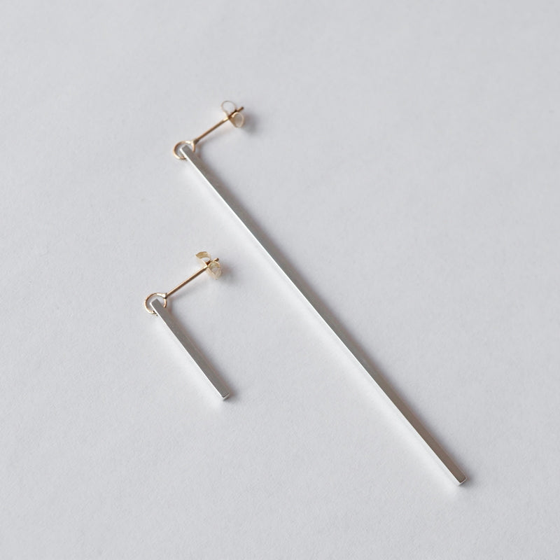 uM / LINE PIERCED EARRING I (um-liP01_CM)