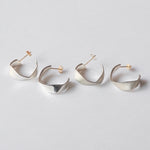 uM / FOLDING METAL PIERCED EARRINGS (um-fmP03_CM/mt)