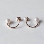 uM / UNIO ARCHI PEARL PIERCED EARRING（um-uoP62 _18YG）