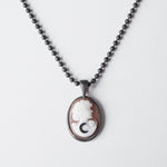 HIYU HAMASAKI / TATTOO CAMEO NECKLACE 04