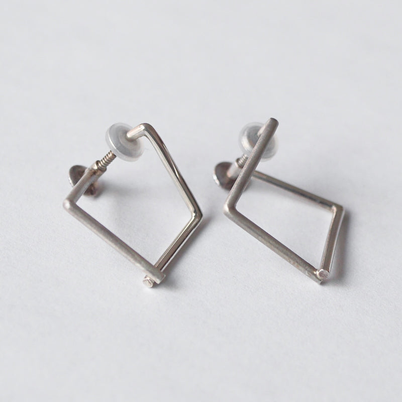 uM/PLY EARRINGS (um-pyE01 _SV)