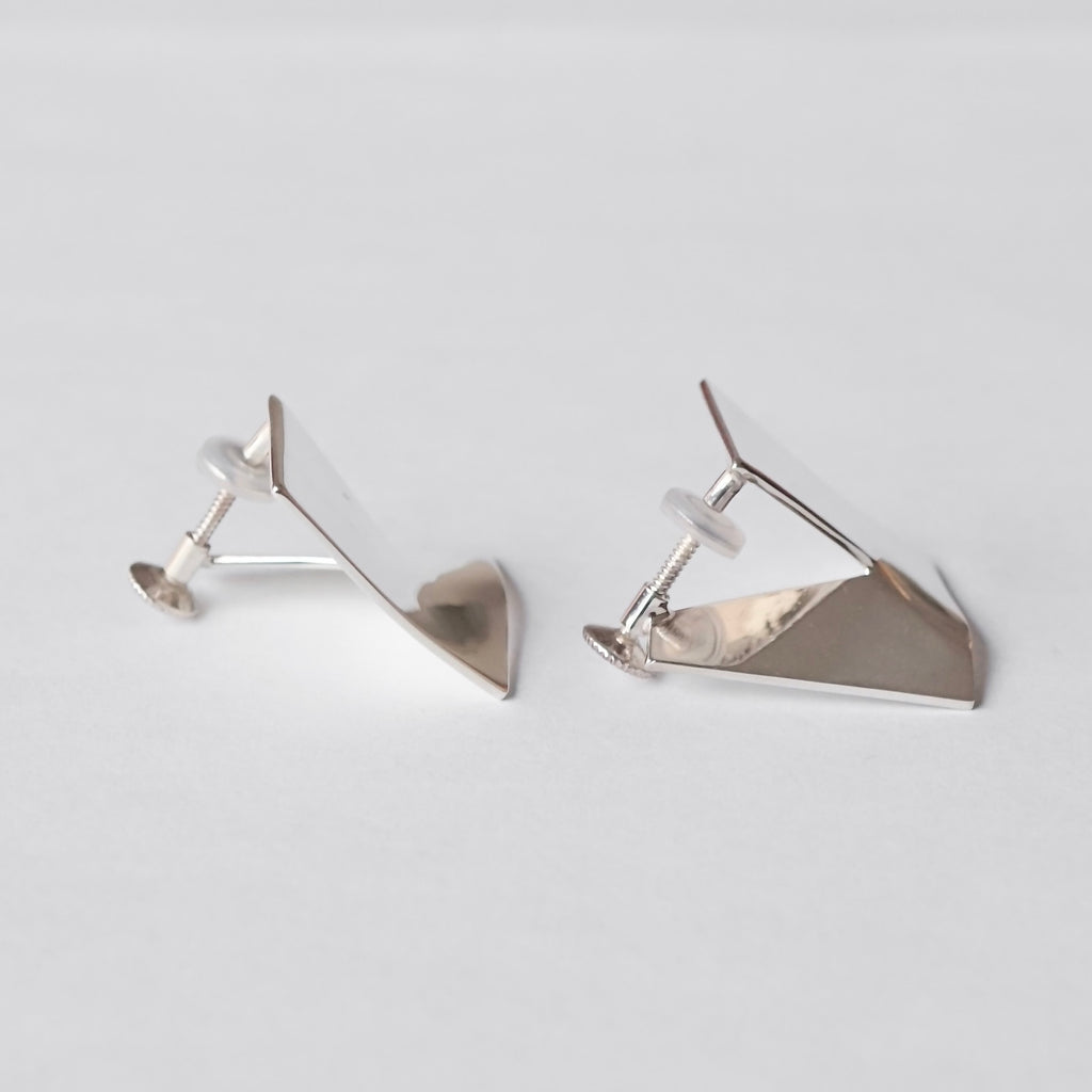 uM/WARP EARRINGS (um-wpE01 _SV)