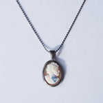 HIYU HAMASAKI / TATTOO CAMEO NECKLACE 10