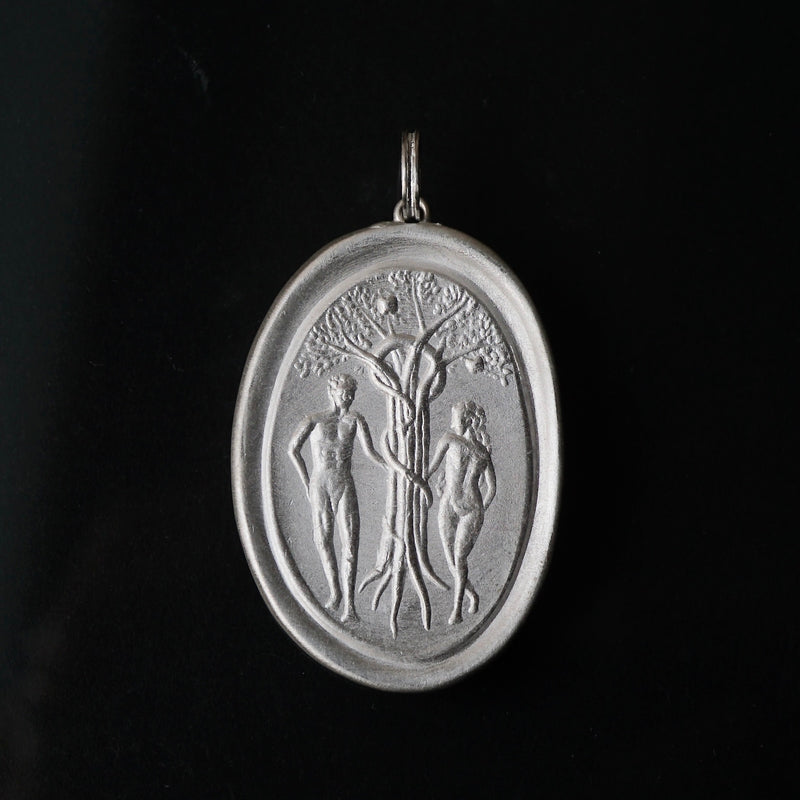 Maison de l’abeille / Intaglio ペンダントトップ「Adam＆Eve」