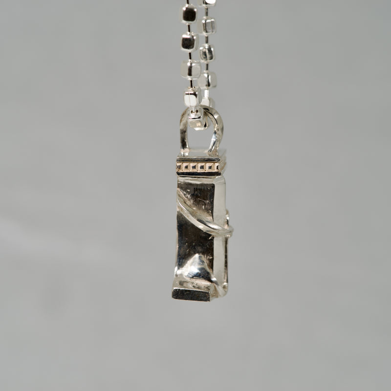 【-3/16限定】GRATAGo / Alphabet Pendant Top 'I'