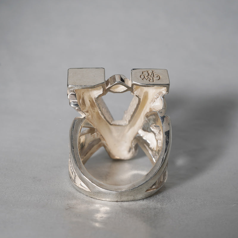 [-3/16 Limited] GRATAGo / Alphabet Ring 'V'