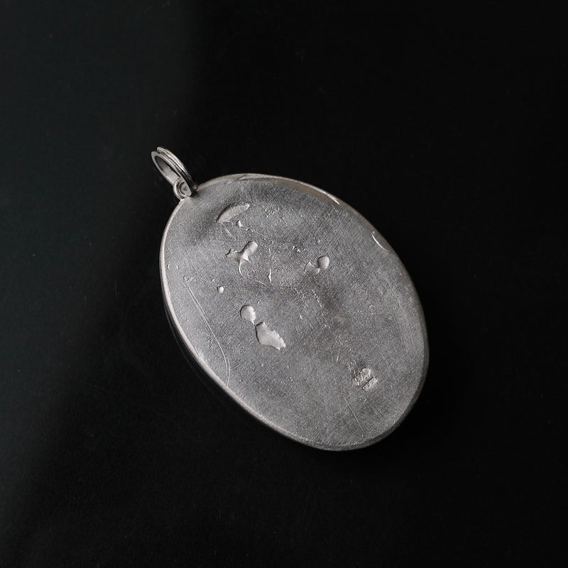 Maison de l’abeille / Intaglio ペンダントトップ「Adam＆Eve」