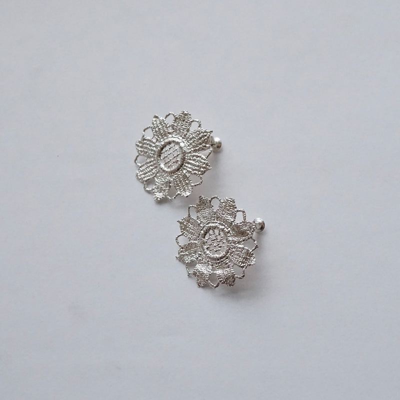 emme / antique lace イヤリング（SIL2018）