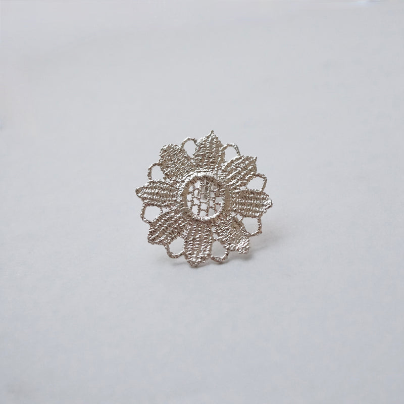 emme / antique lace イヤリング（SIL2018）